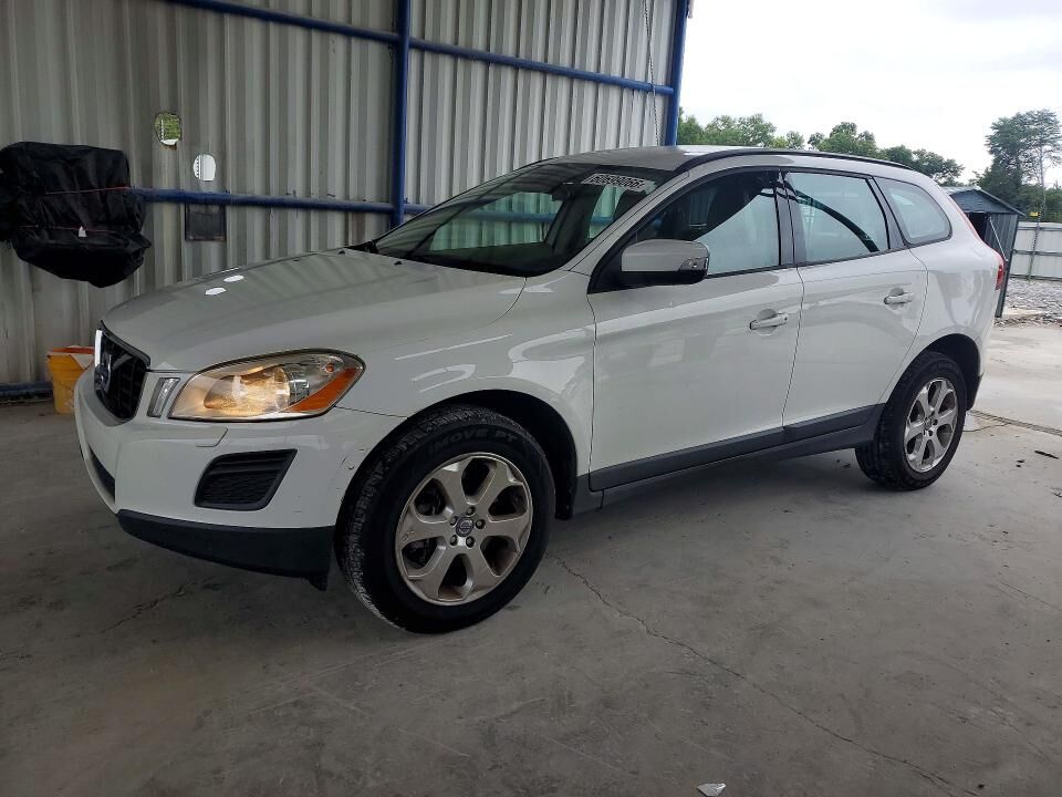 2013 VOLVO XC60