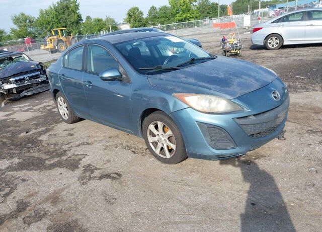 2011 MAZDA Mazda3