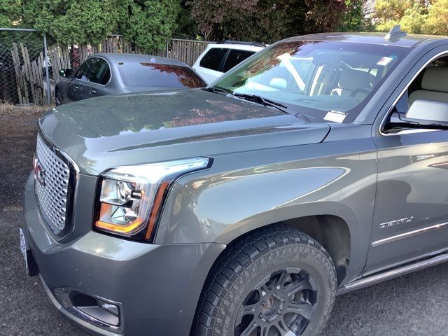 2017 GMC Yukon