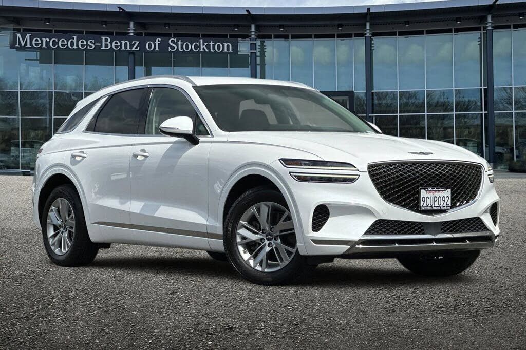 2023 GENESIS GV70