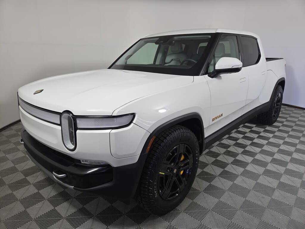 2022 RIVIAN R1T