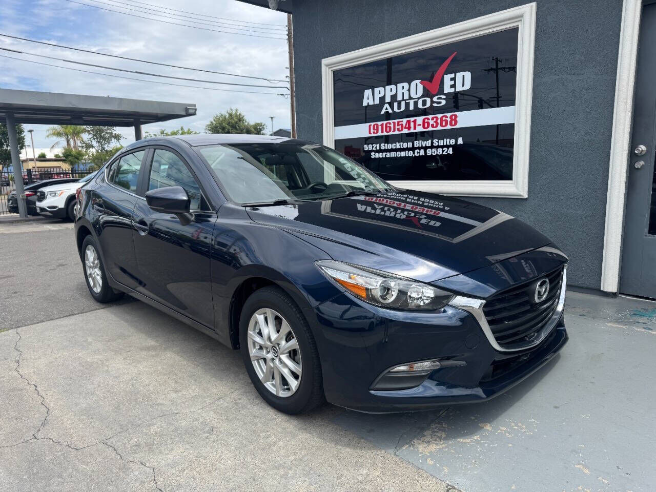 2017 MAZDA Mazda3