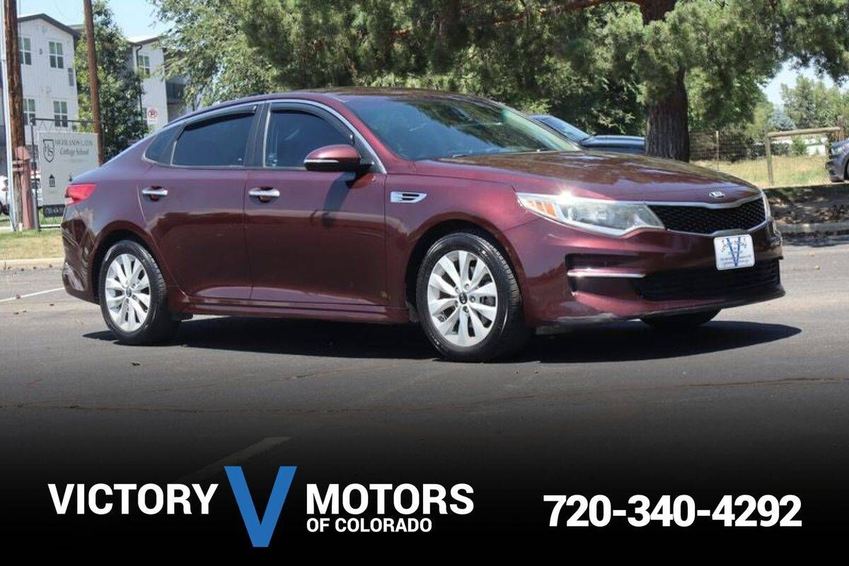 2017 KIA Optima