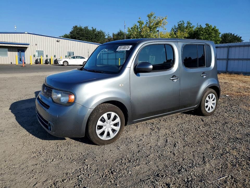2010 NISSAN Cube
