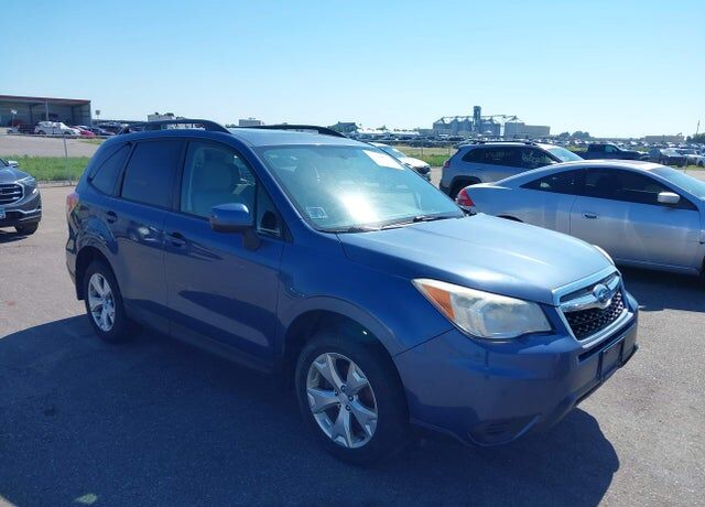 2014 SUBARU Forester
