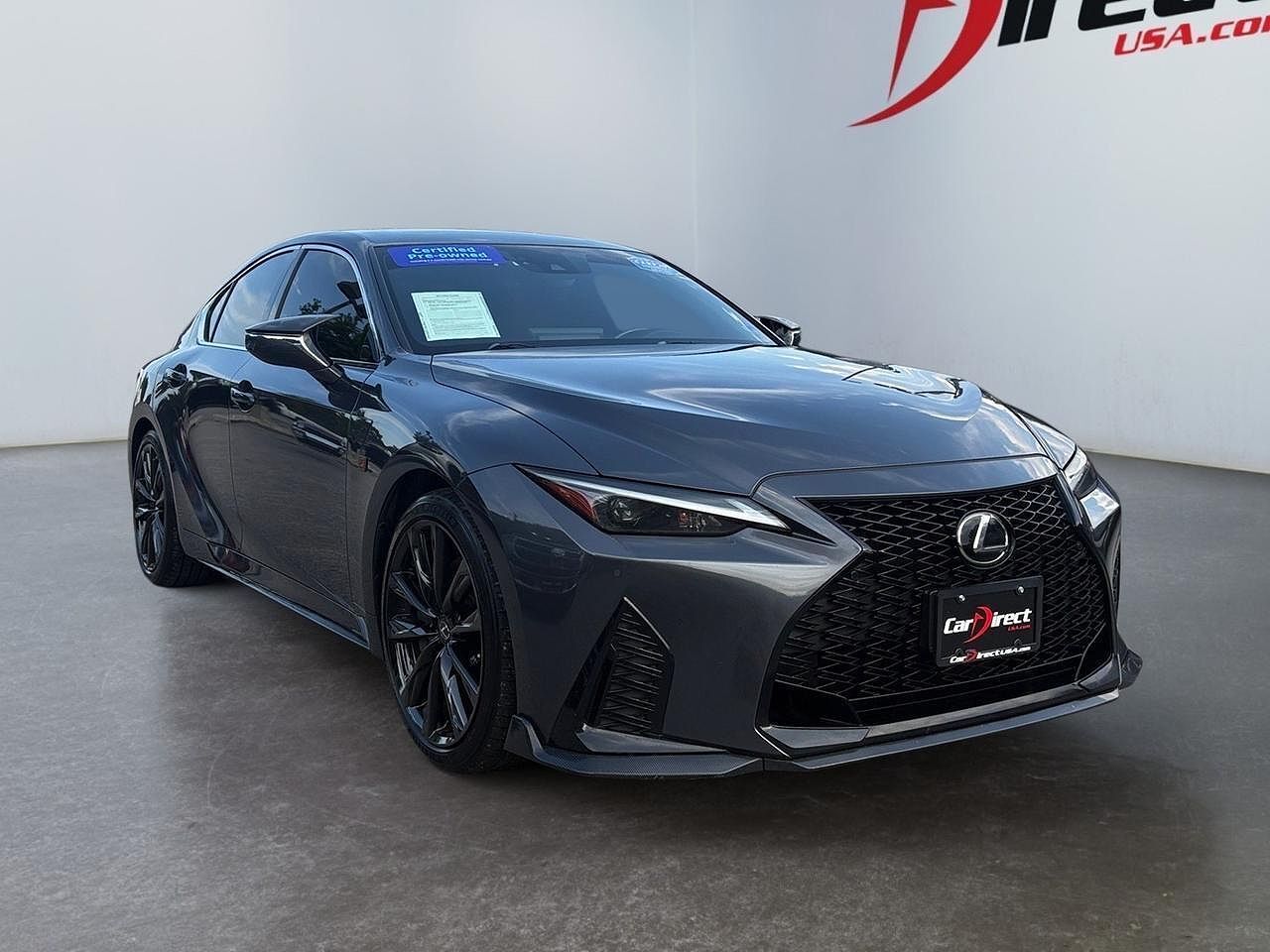 2021 LEXUS IS