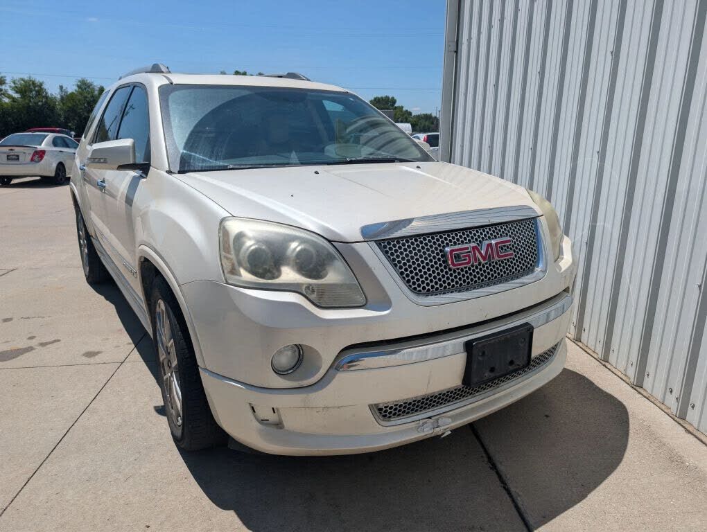 2011 GMC Acadia