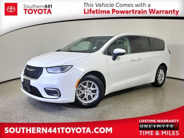2023 CHRYSLER Pacifica