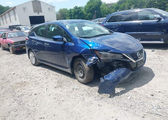 2021 NISSAN Leaf