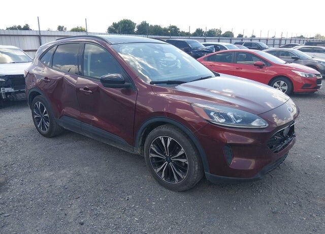 2021 FORD Escape