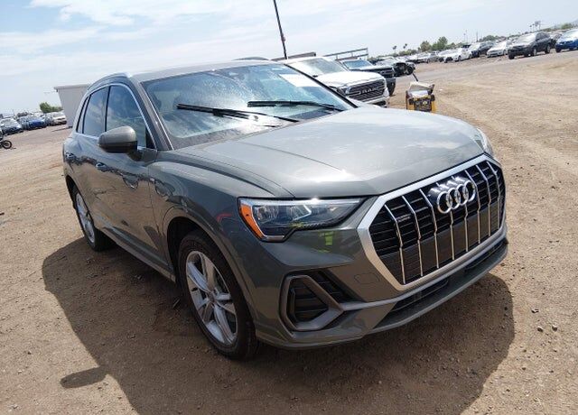 2021 AUDI Q3