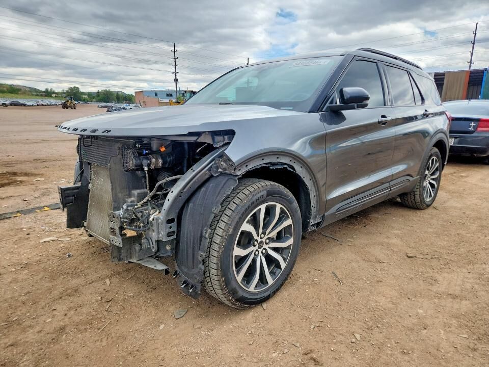 2020 FORD Explorer