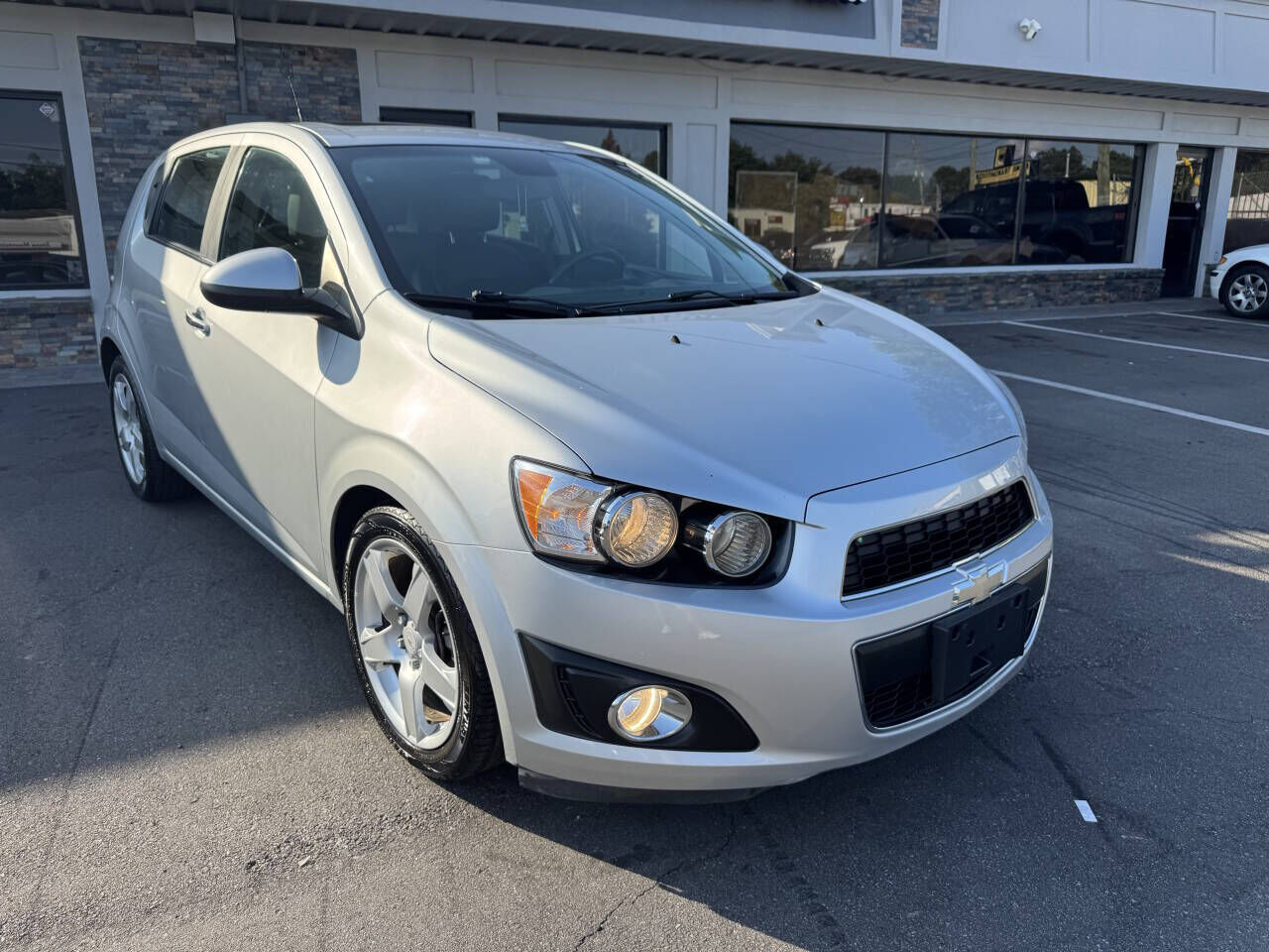 2012 CHEVROLET Sonic