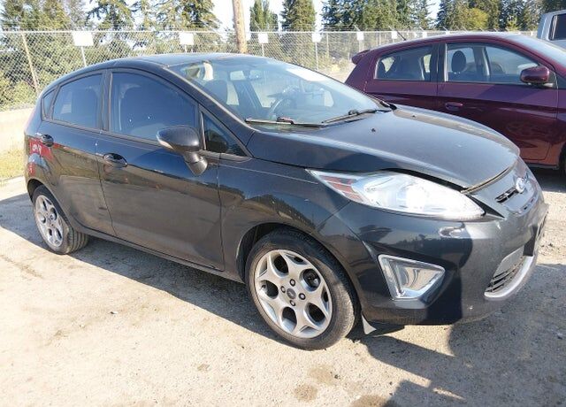 2011 FORD Fiesta