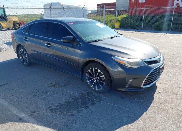 2016 TOYOTA Avalon