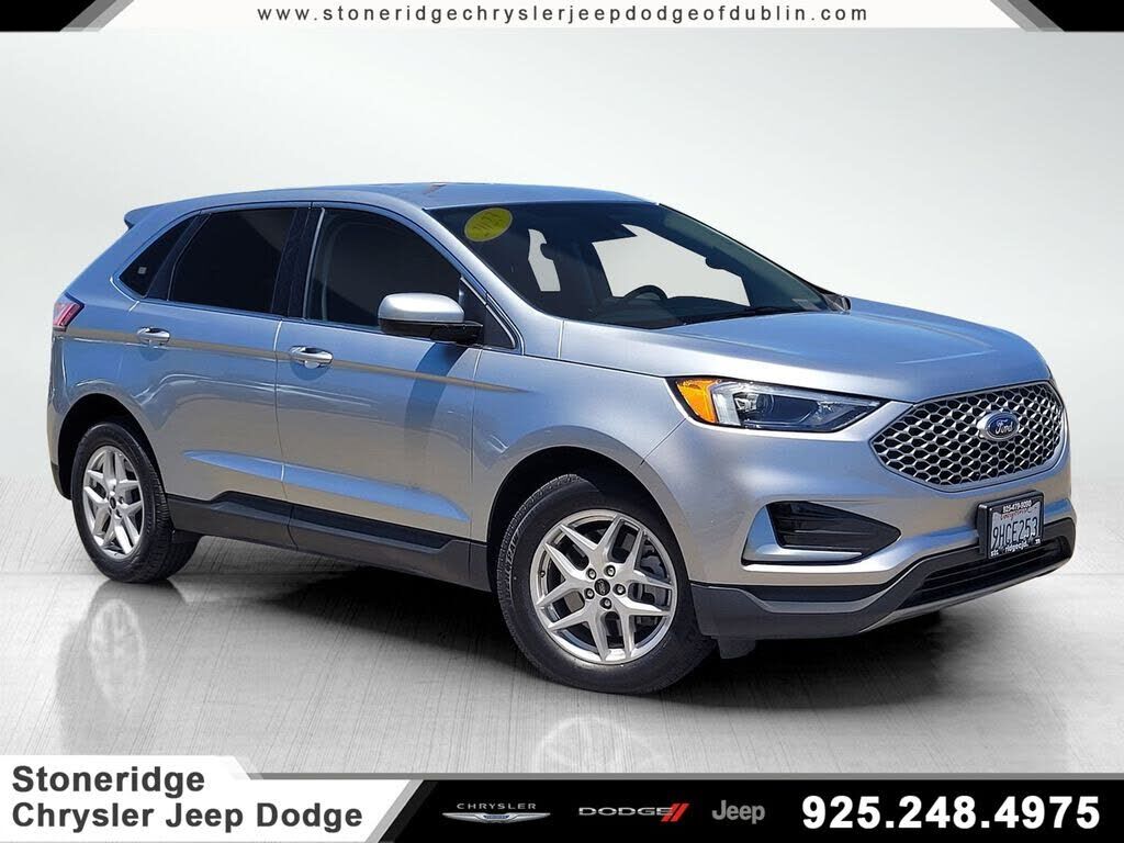 2023 FORD Edge