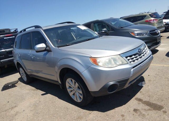 2012 SUBARU Forester