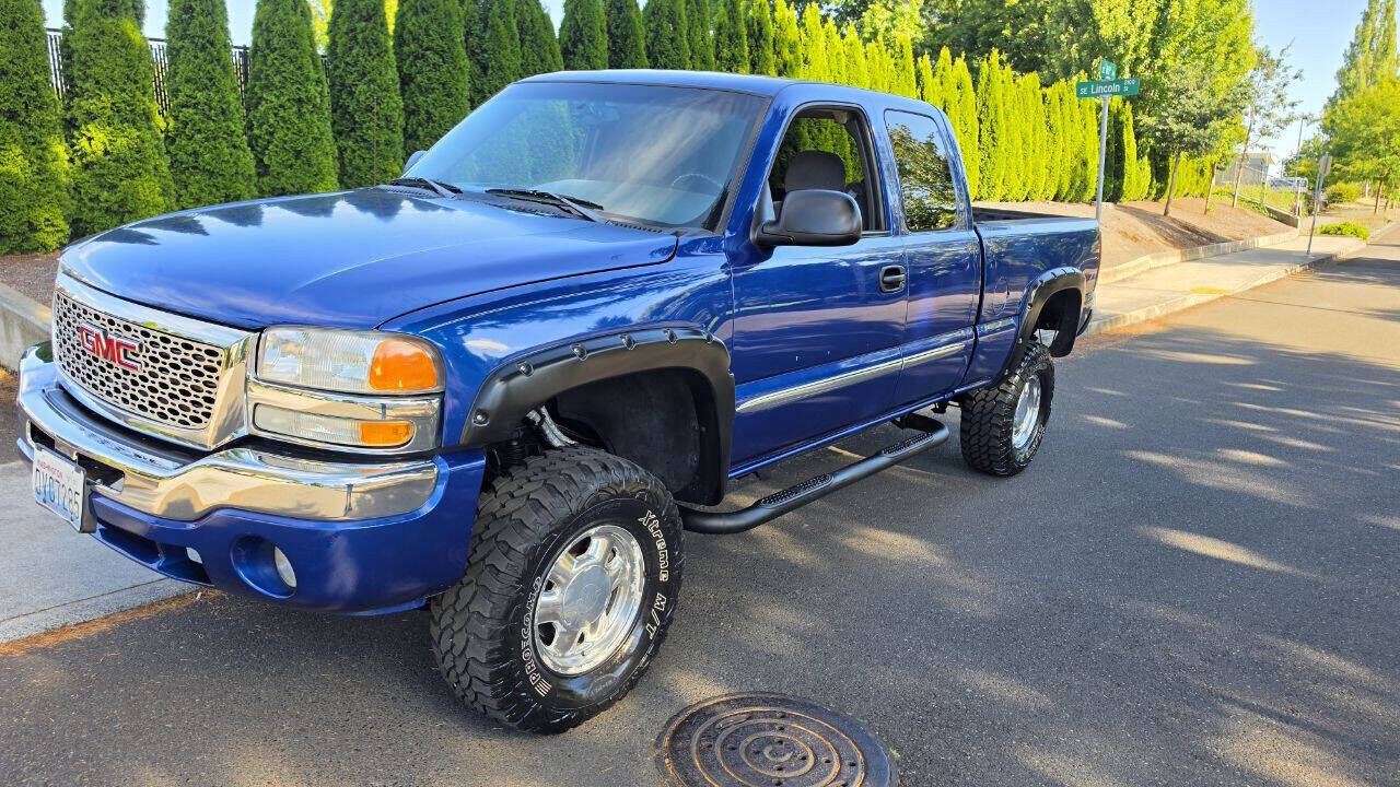 2003 GMC Sierra