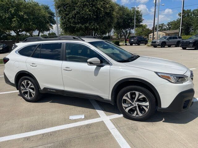 2022 SUBARU Outback