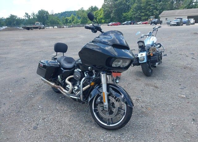 2017 HARLEY DAVIDSON FLTRX / Road Glide