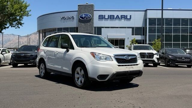 2015 SUBARU Forester