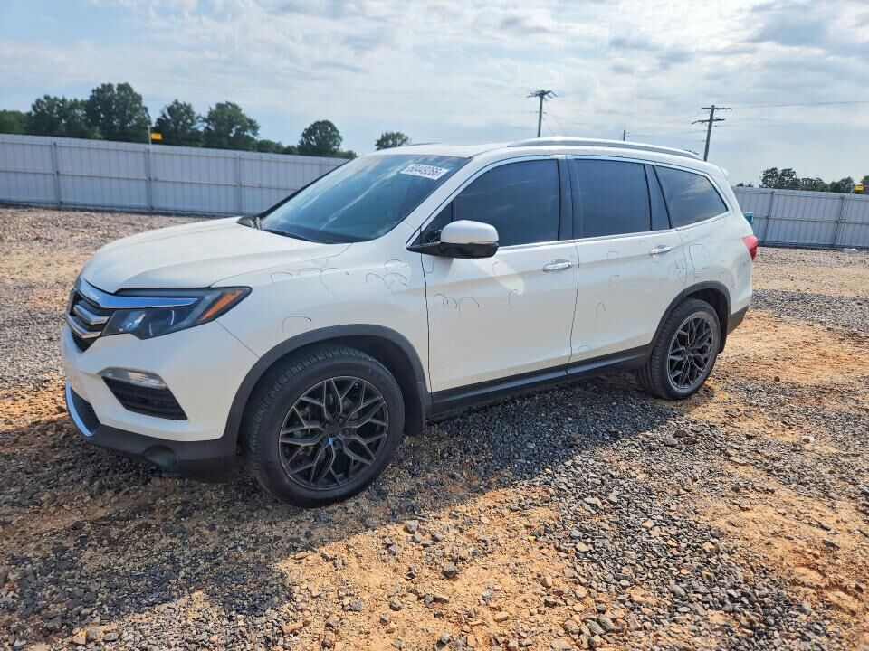 2017 HONDA Pilot