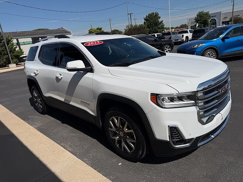 2023 GMC Acadia