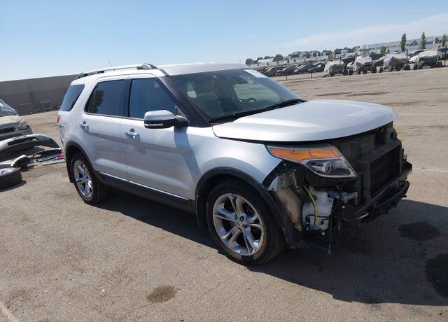 2013 FORD Explorer