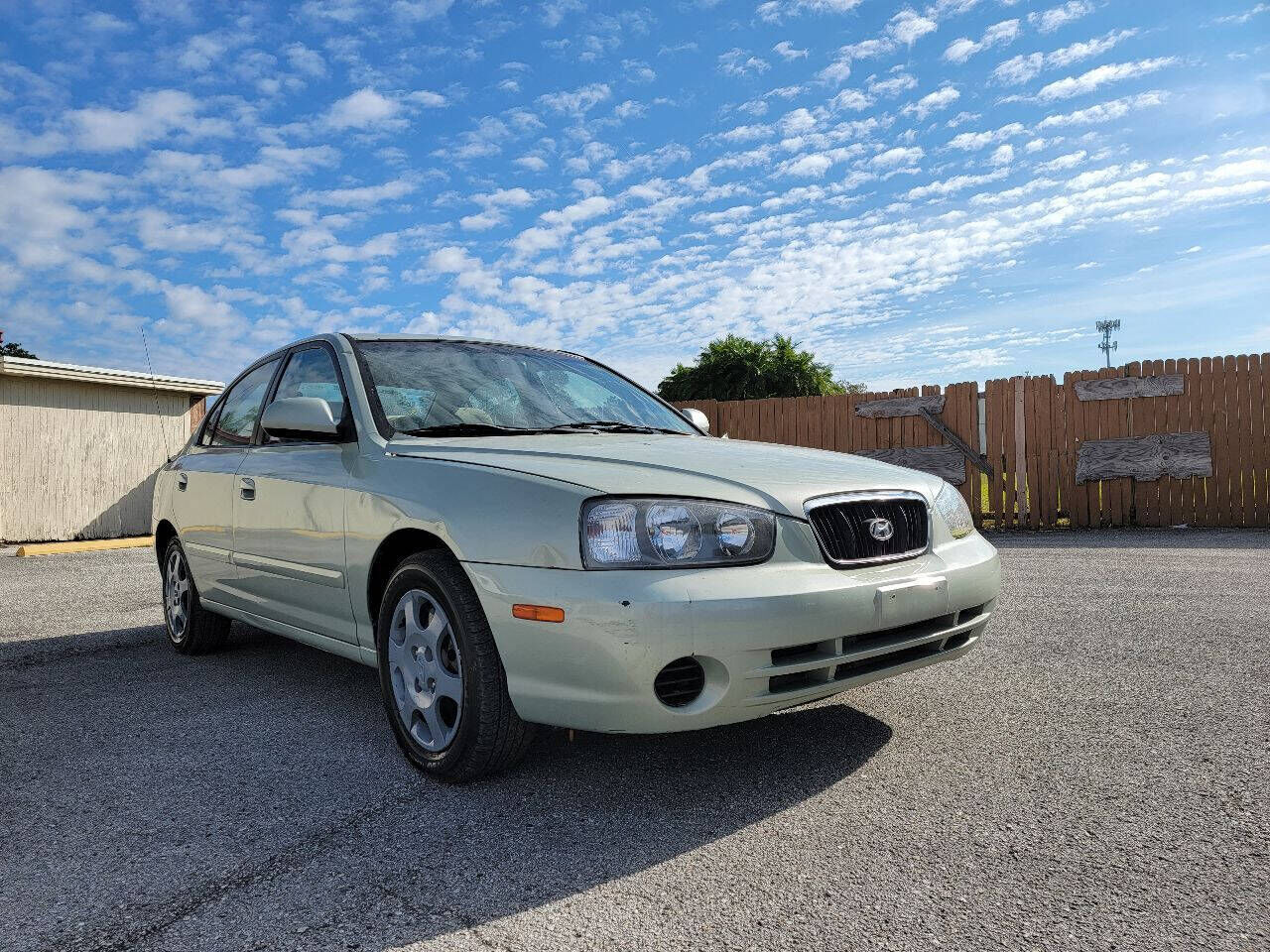 2003 HYUNDAI Elantra