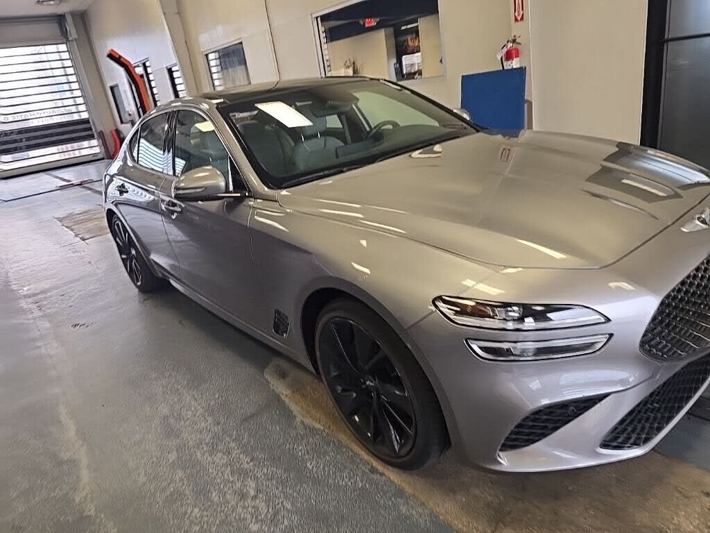 2023 GENESIS G70