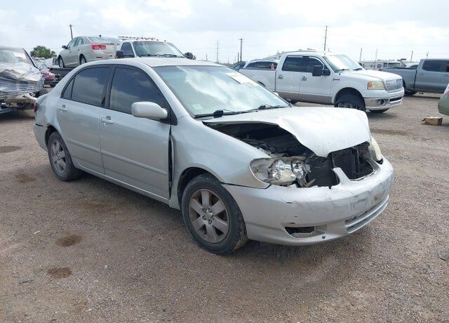 2004 TOYOTA Corolla