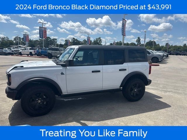 2024 FORD Bronco