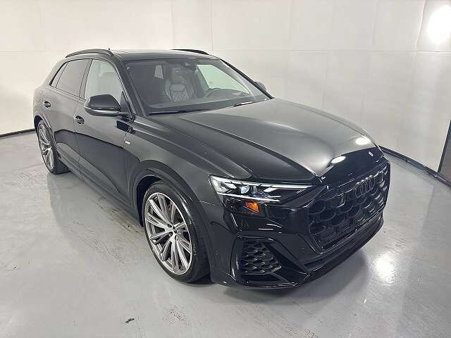 2026 AUDI Q8