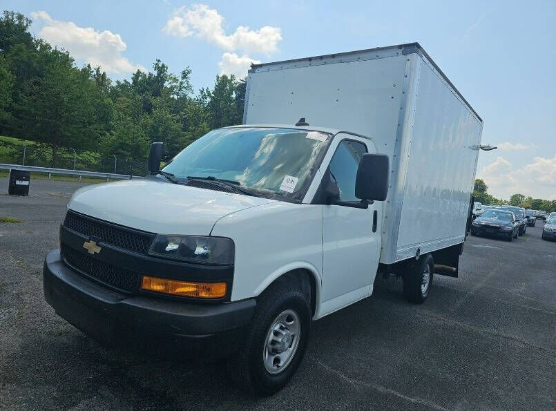 2019 CHEVROLET Express