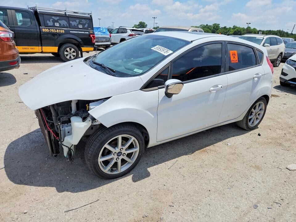 2016 FORD Fiesta