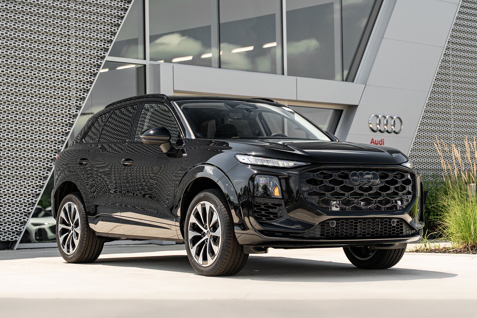 2026 AUDI Q3