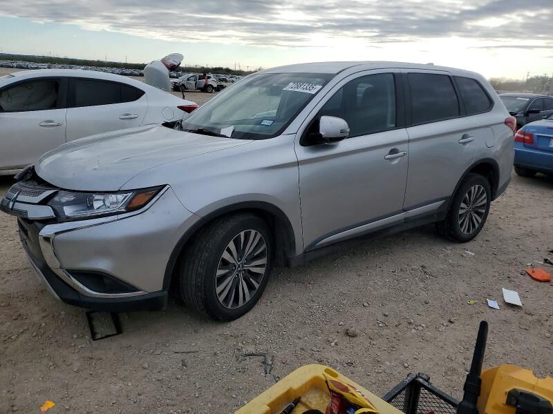 2020 MITSUBISHI Outlander