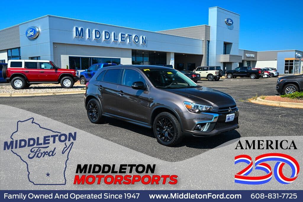 2018 MITSUBISHI Outlander Sport