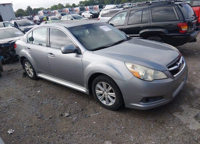 2010 SUBARU Legacy