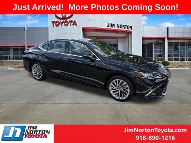 2023 LEXUS ES