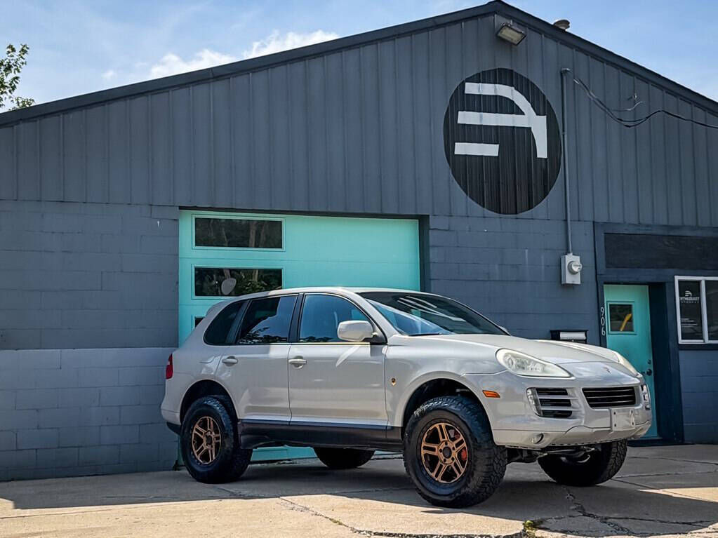 2010 PORSCHE Cayenne