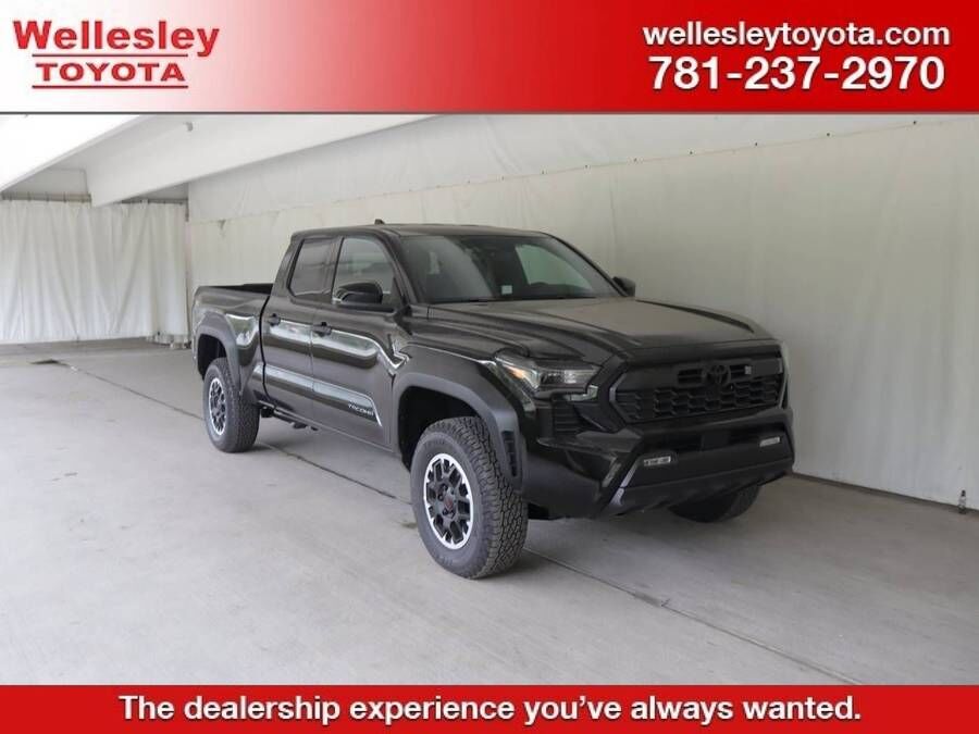 2026 TOYOTA Tacoma