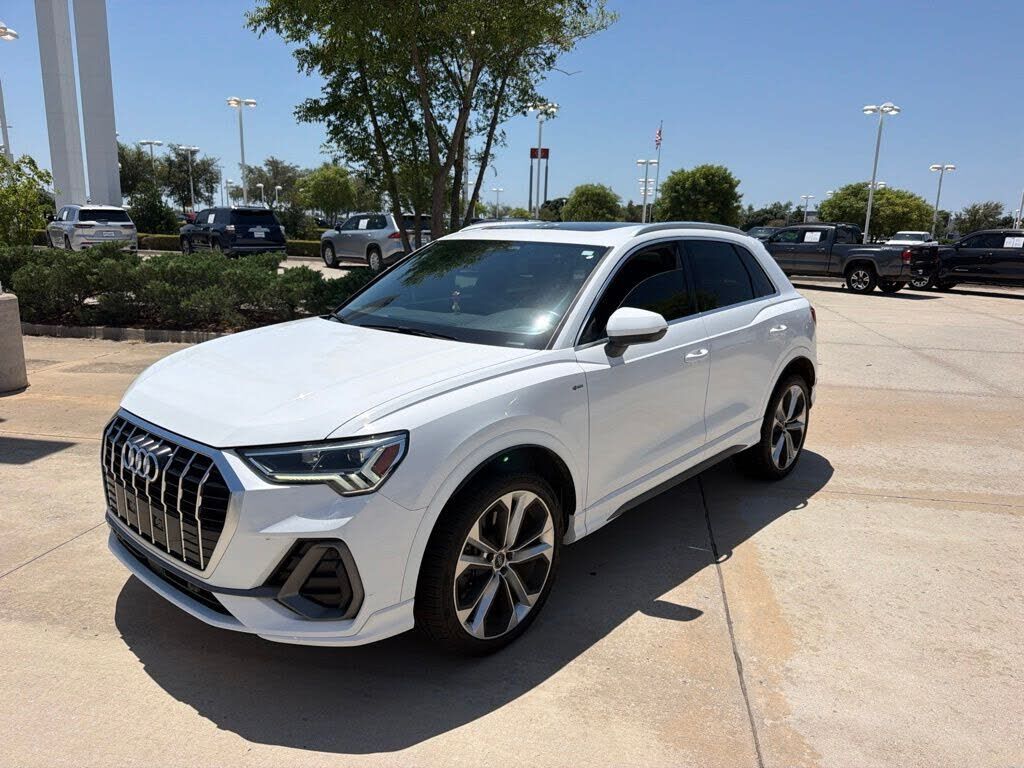 2020 AUDI Q3