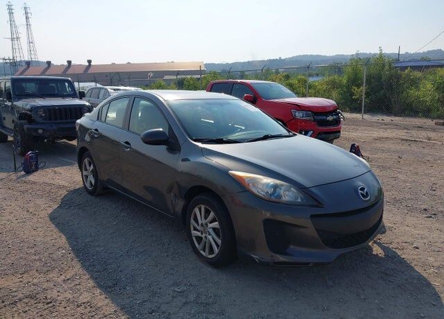 2012 MAZDA Mazda3