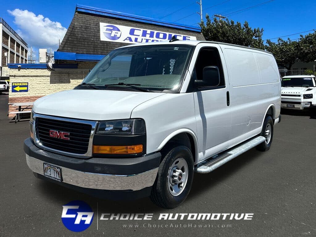 2025 GMC Savana