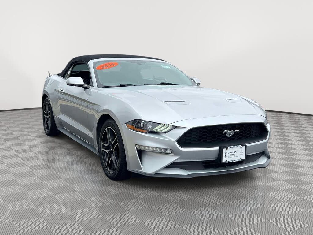 2018 FORD Mustang