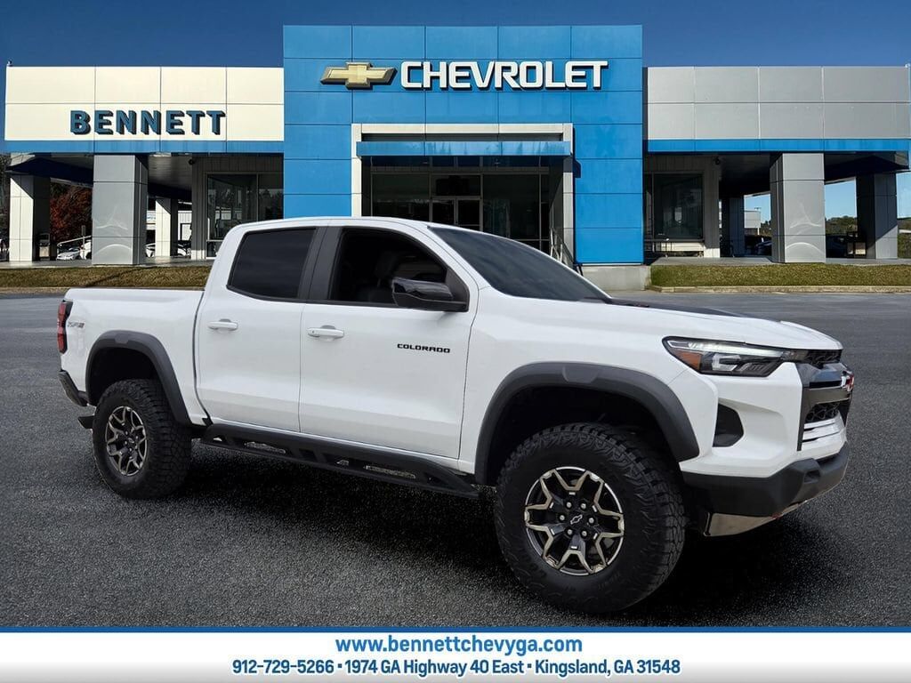 2023 CHEVROLET Colorado