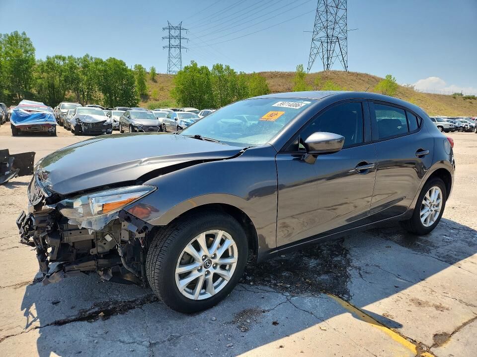 2017 MAZDA Mazda3