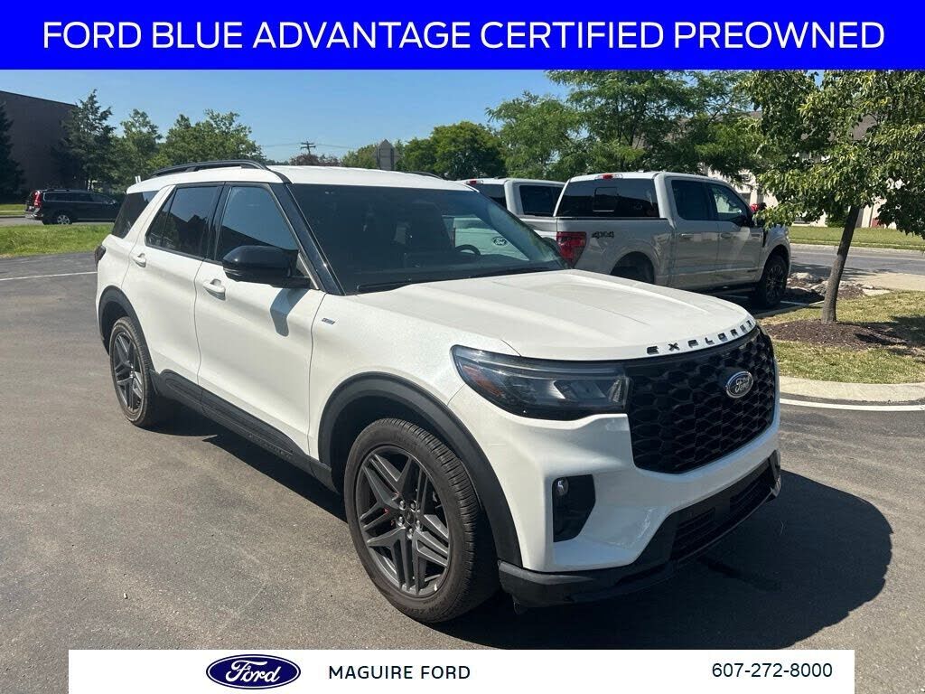 2025 FORD Explorer