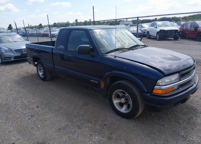 2001 CHEVROLET S-10 Pickup